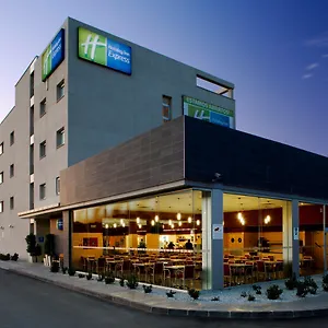 מלון Holiday Express Airport By Ihg, מאלגה